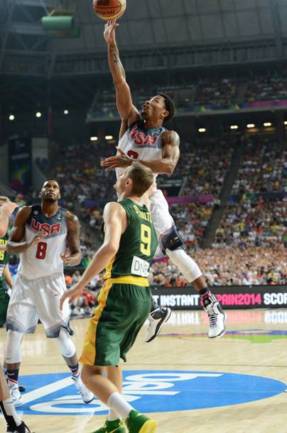 Il play dei Bulls attacca il canestro (NBA/Getty Images)